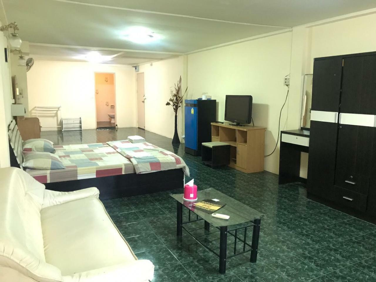 Encore Sea View Pattaya Zewnętrze zdjęcie